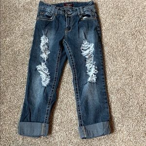 Angel Crop Distressed 3/4 Denim